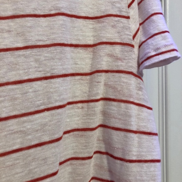 Banana Republic Tee - Picture 4 of 4